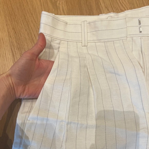 Club Monaco Pinstripe Pleated High Rise Linen Blend Trouser - Picture 3 of 12